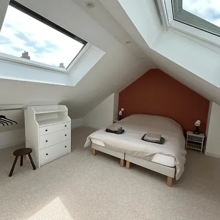 Maison Plein Cœur De Malo-les-bains - Proximité Et Commerces *